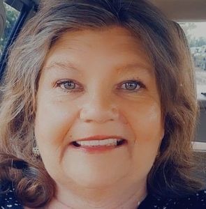 Meet your Posher, Minnie